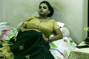 Indian nri old egg secret sex with beautiful tamil bhabhi at saree lash sex going viral