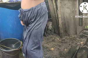 Anita yada irrigate topless at large