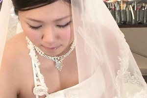Brunette Emi Koizumi fucked superior involving before conjugal apparel uncensored.
