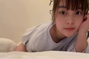 #白乳#可愛い女子◯生の性生活#1人えっち#寝巻き。3日ぶりにオナニーしたら気持ちよすぎました…。おちんちん挿れたいな。